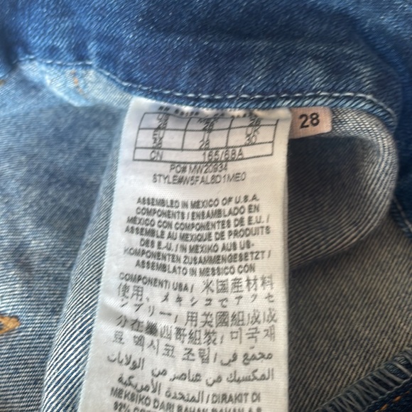 Guess Jean Smirt Size 28 - Picture 3 of 4